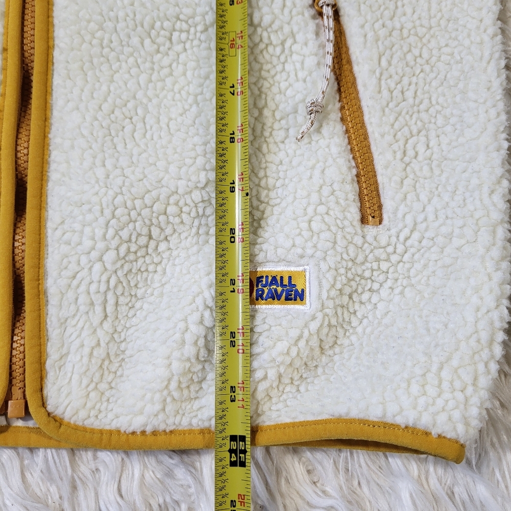 Fjallraven Vardag Pile Fleece Jacket - Picture 13 of 15